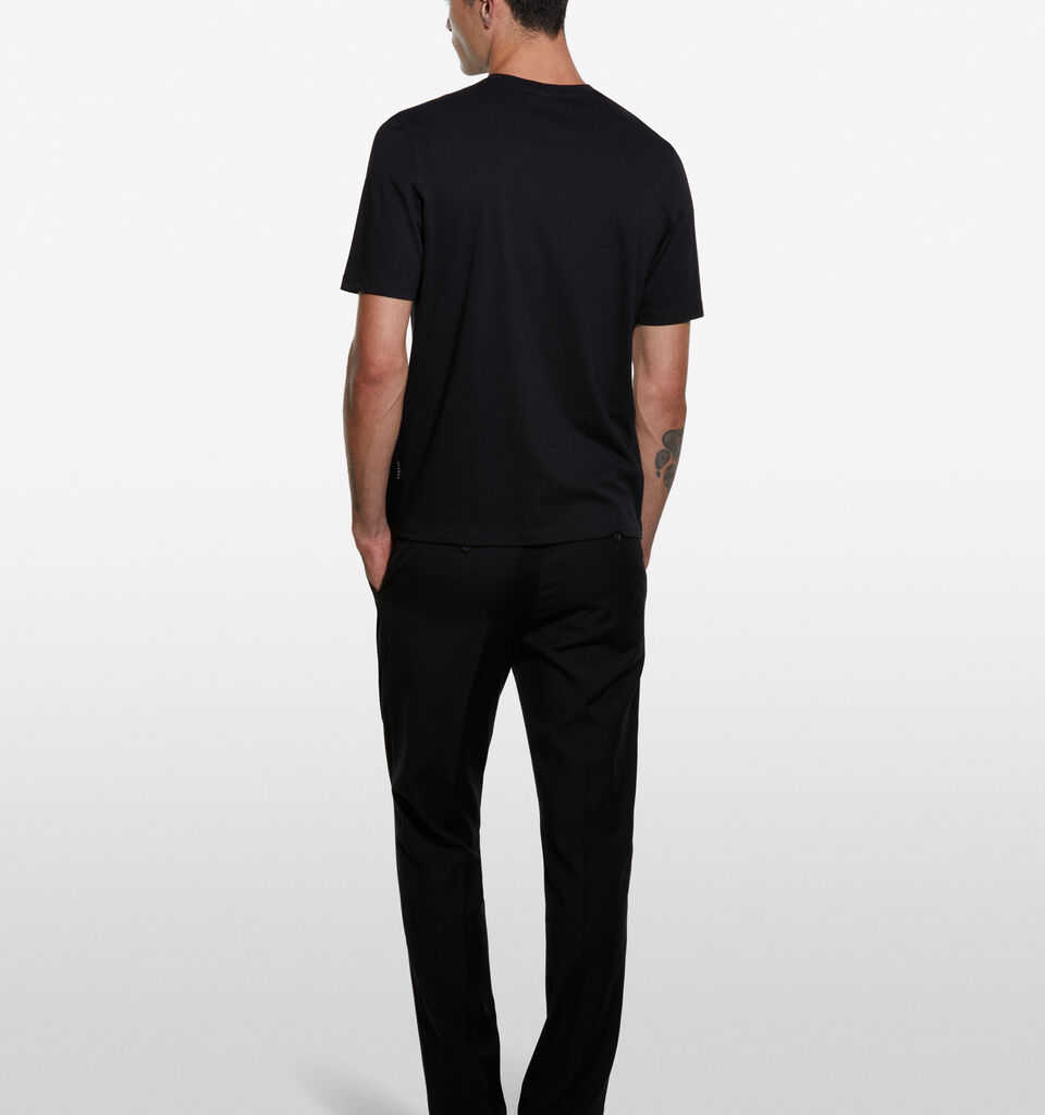 Schwarzes Kurzarm-T-Shirt mit normaler Passform - kurzärmeliges t-shirt für herren - Schwarz | Sisley image number 2